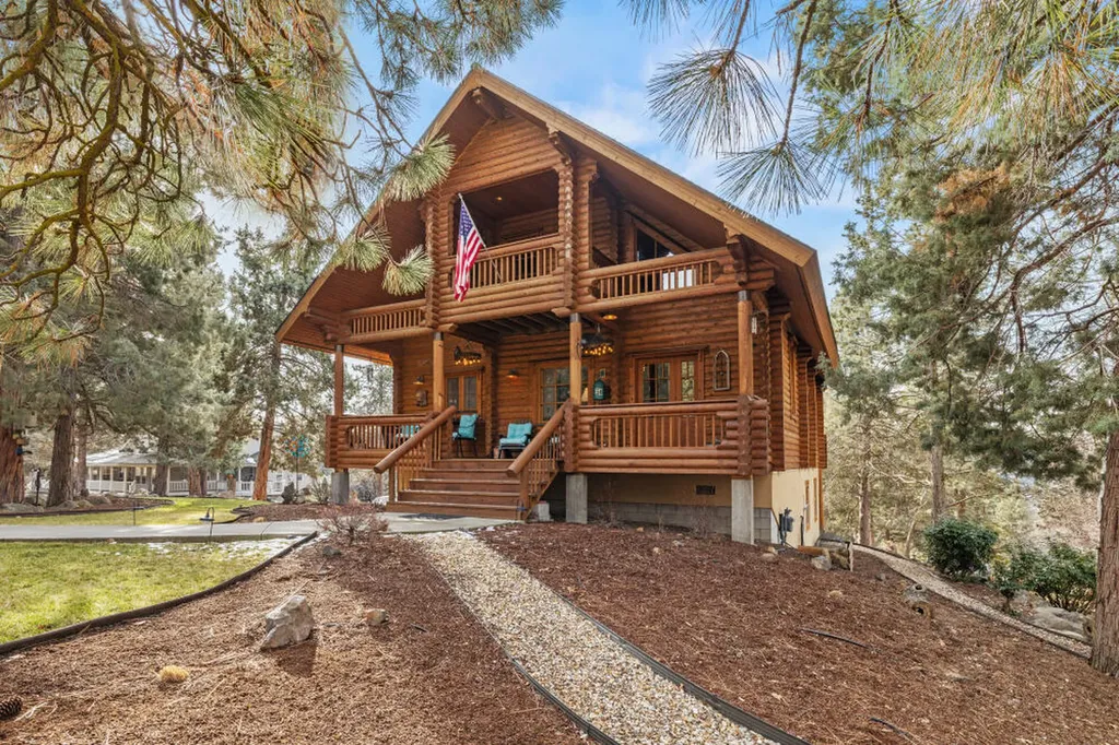 11020 Kestrel Road Klamath Falls OR 97601