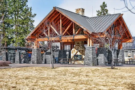 19744 SW Aspen Ridge Drive Bend OR 97702