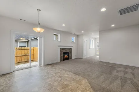 1631 NW Underpass Place Redmond OR 97756
