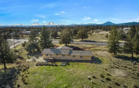 16055 SW Chinook Drive Terrebonne OR 97760