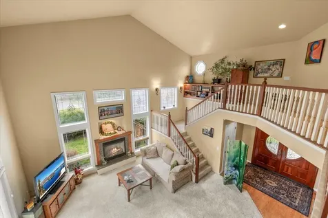 404 Silver Creek Drive Central Point OR 97502