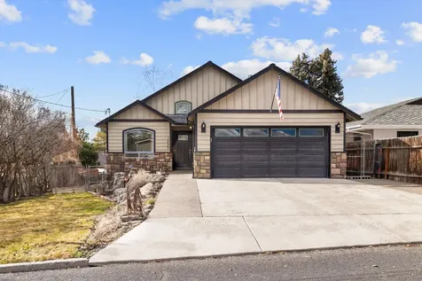 1237 NE Powell Lane Prineville OR 97754
