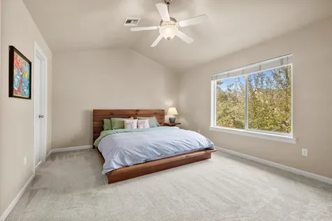 1512 NE Quiet Ridge Lane Bend OR 97701