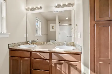 1512 NE Quiet Ridge Lane Bend OR 97701