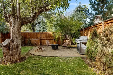 1512 NE Quiet Ridge Lane Bend OR 97701
