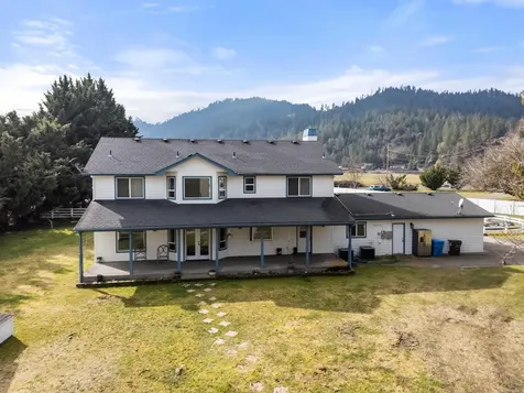 11889 Williams Highway Grants Pass OR 97527