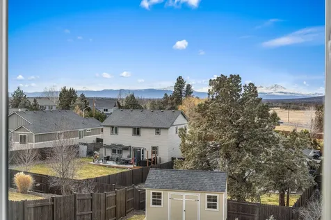 2457 SW 45th Street Redmond OR 97756