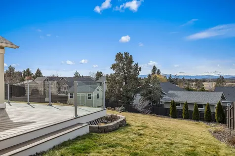 2457 SW 45th Street Redmond OR 97756
