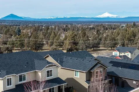 2457 SW 45th Street Redmond OR 97756