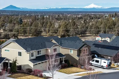 2457 SW 45th Street Redmond OR 97756