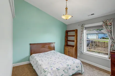 5685 Crossler Court S Salem OR 97306