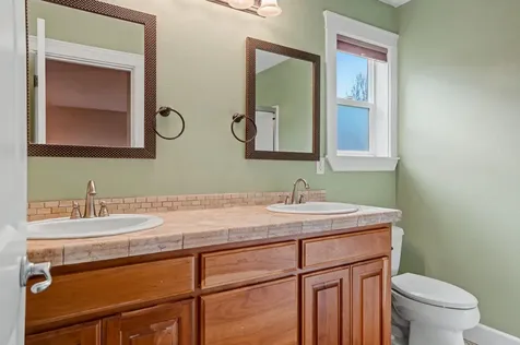 5685 Crossler Court S Salem OR 97306