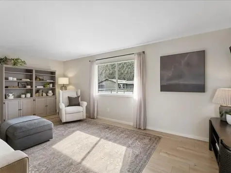 1003 SE Algonquian Loop Prineville OR 97754