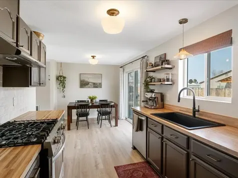 1003 SE Algonquian Loop Prineville OR 97754