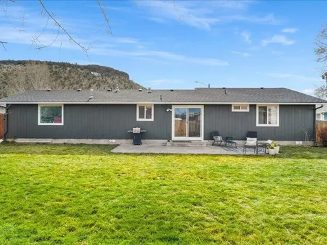 1003 SE Algonquian Loop Prineville OR 97754