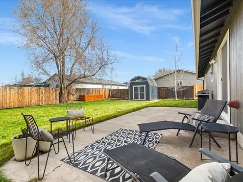 1003 SE Algonquian Loop Prineville OR 97754