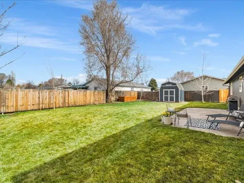 1003 SE Algonquian Loop Prineville OR 97754