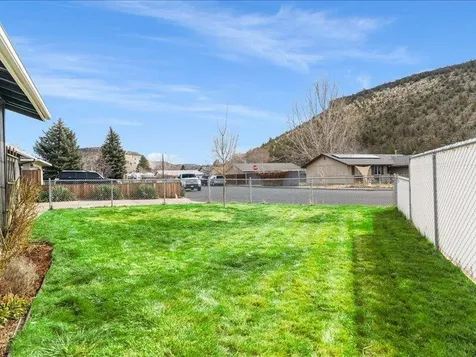 1003 SE Algonquian Loop Prineville OR 97754