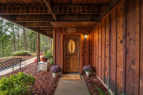 696 Yearly Way Grants Pass OR 97527