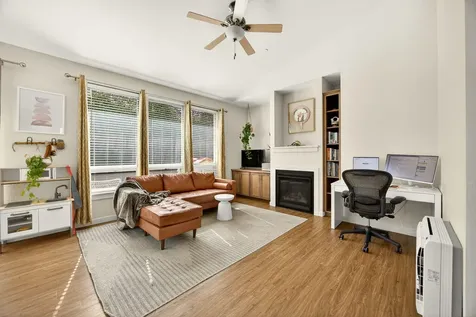 98 Dunn Circle Ashland OR 97520