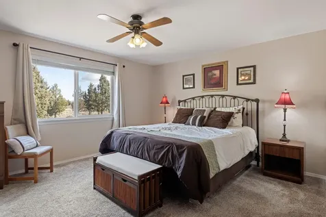 1152 NE Locksley Drive Bend OR 97701