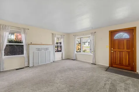 414 NE 11th Street Grants Pass OR 97526