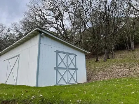50 Tenney Drive Rogue River OR 97537