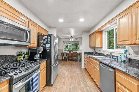 101 Kensington Square Medford OR 97504