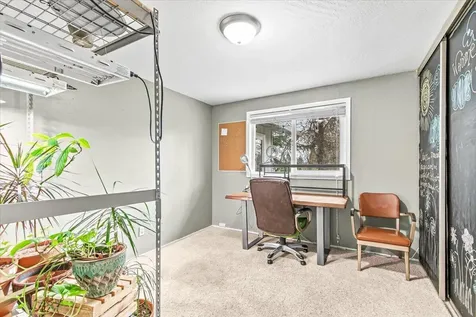 101 Kensington Square Medford OR 97504
