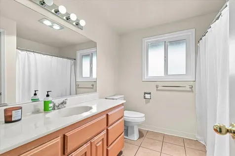 101 Kensington Square Medford OR 97504