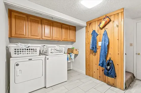 101 Kensington Square Medford OR 97504