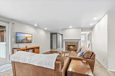 101 Kensington Square Medford OR 97504