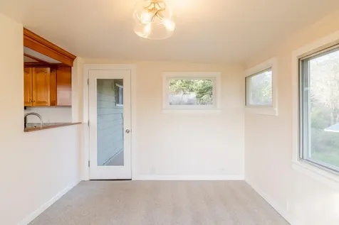 588 NW Scenic Drive Grants Pass OR 97526