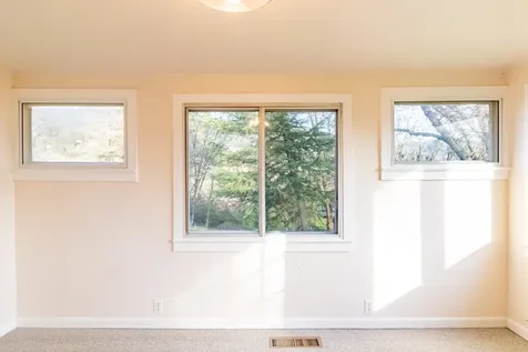 588 NW Scenic Drive Grants Pass OR 97526
