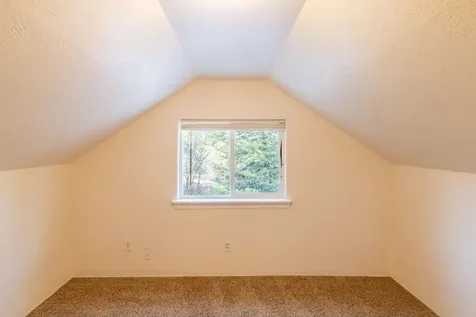588 NW Scenic Drive Grants Pass OR 97526