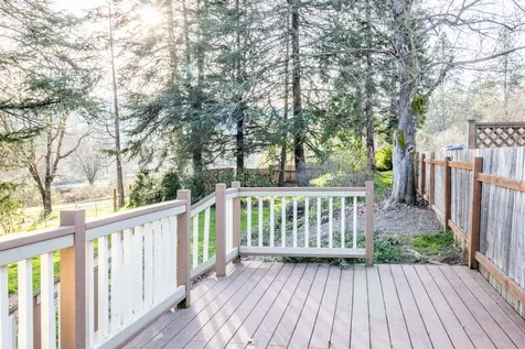 588 NW Scenic Drive Grants Pass OR 97526