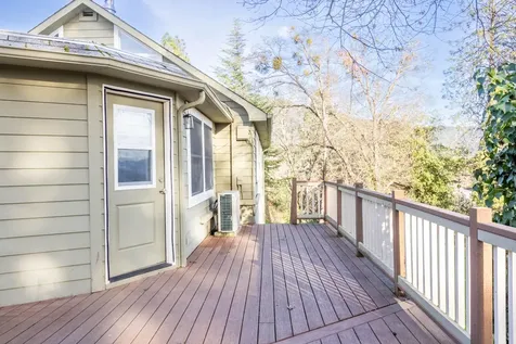 588 NW Scenic Drive Grants Pass OR 97526