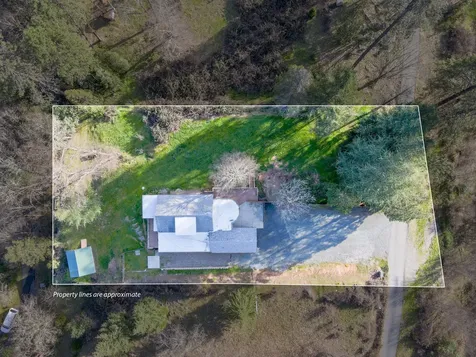 588 NW Scenic Drive Grants Pass OR 97526
