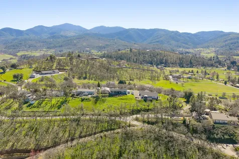 1873 Sundial Drive Medford OR 97501