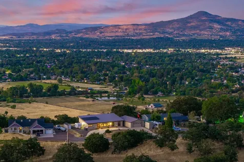 1873 Sundial Drive Medford OR 97501
