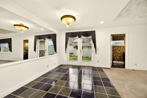 1059 Terra Avenue Ashland OR 97520