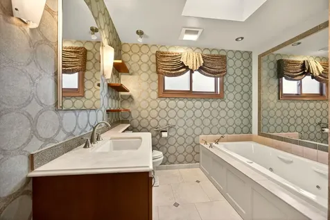 1059 Terra Avenue Ashland OR 97520
