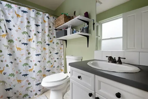 3433 SW Kalama Avenue Redmond OR 97756