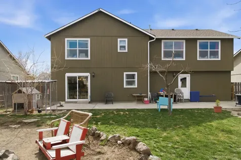 3433 SW Kalama Avenue Redmond OR 97756