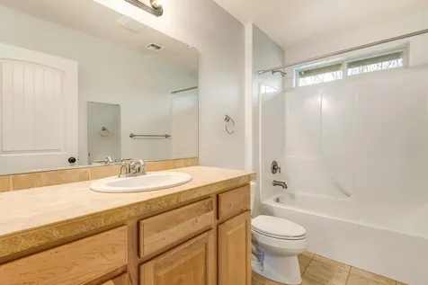 641 SE Glengarry Place Bend OR 97702