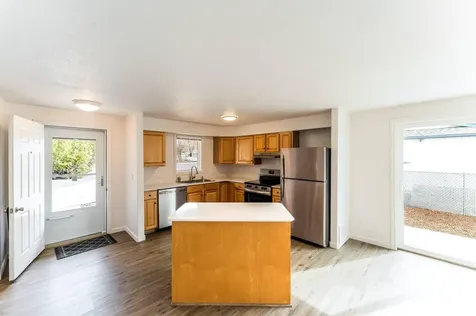 961 S Algonquian Court Prineville OR 97754