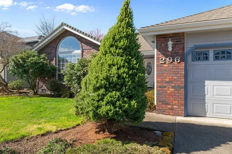 296 Brandon Street Central Point OR 97502