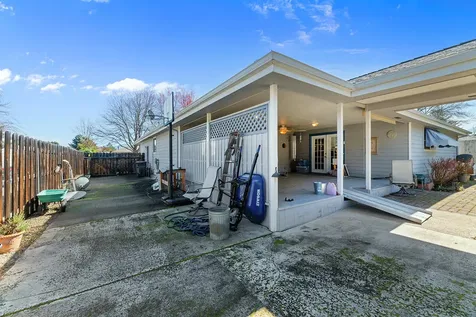 296 Brandon Street Central Point OR 97502