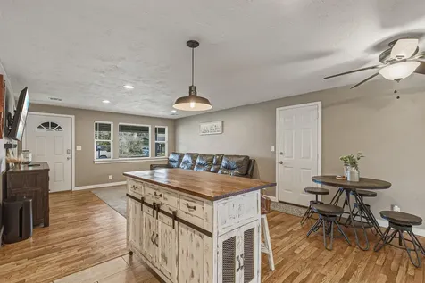 1733 Howell Avenue Medford OR 97501