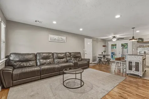 1733 Howell Avenue Medford OR 97501